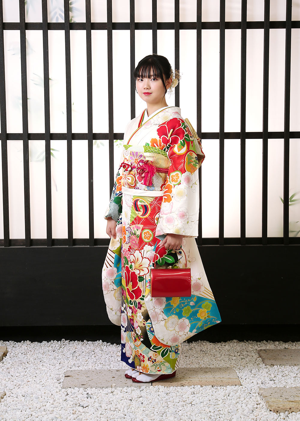 A-1801 2L　白華乱椿