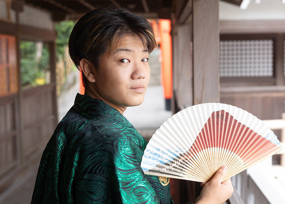 ＊2027年成人式　男性羽織＆袴レンタル　ご予約受付中